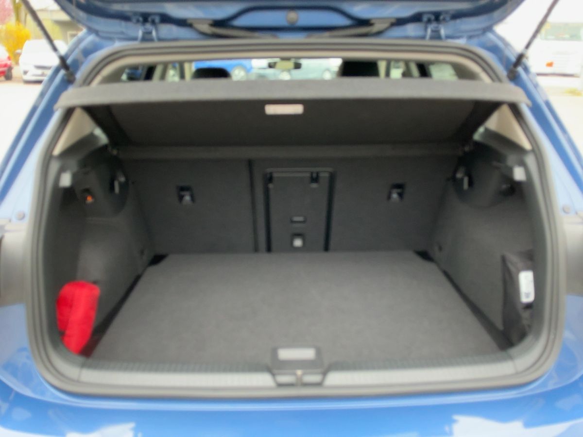Volkswagen Golf - Bild 14