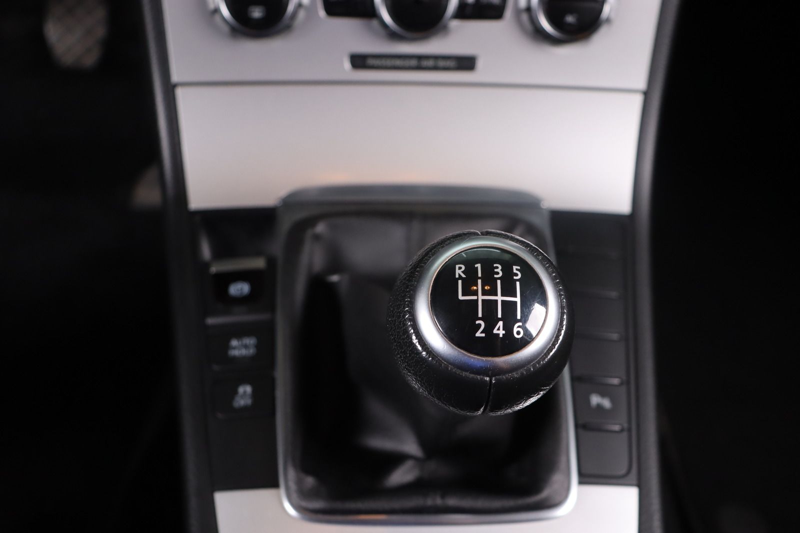 Fahrzeugabbildung Volkswagen Passat 1.4 TSI Trendline Variant  * Sitzhzg. PDC