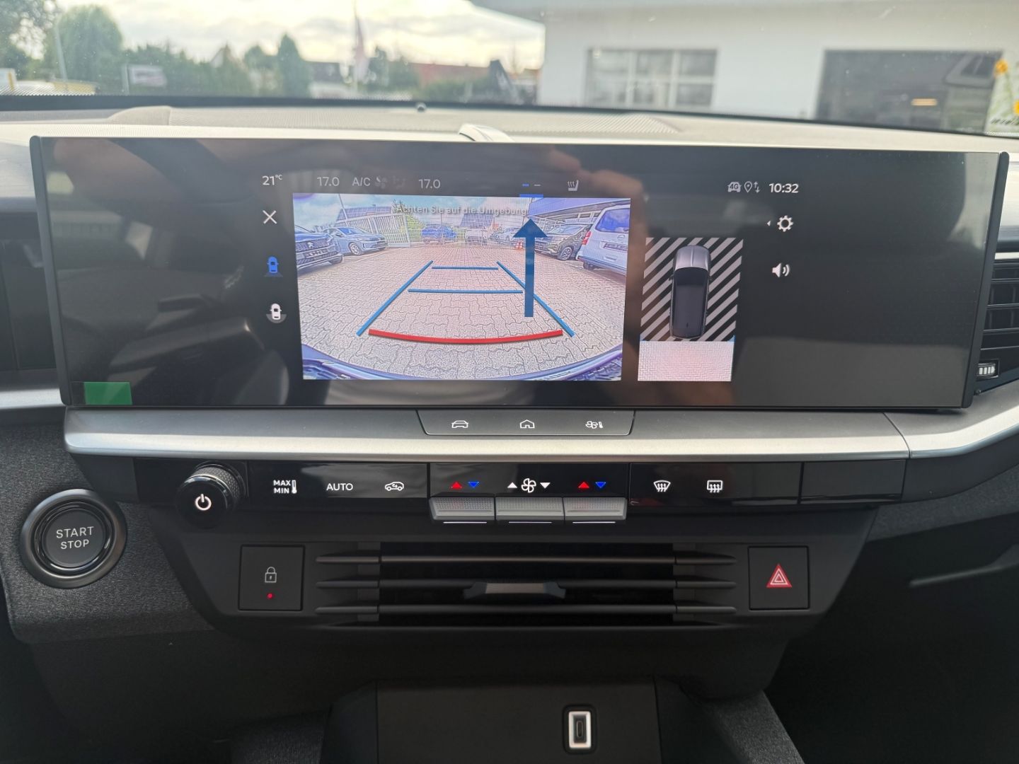 Fahrzeugabbildung Opel Grandland 1.2 Edition SHZ+LHZ+Kamera+Allwetter