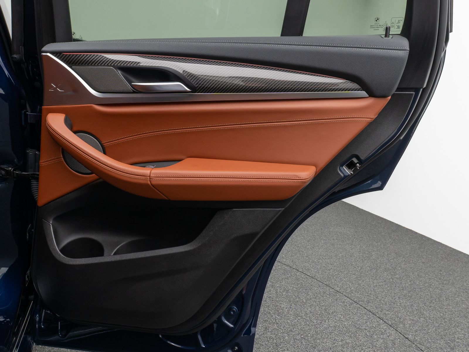 Fahrzeugabbildung BMW X4 M40i Kamera Laser HUD DAB H/K DisplK AHK 20"