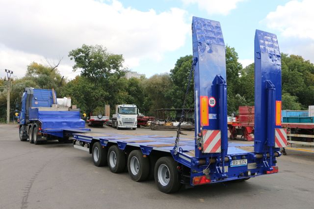 Goldhofer STN - L4 47/80 4-axle extendable trailer