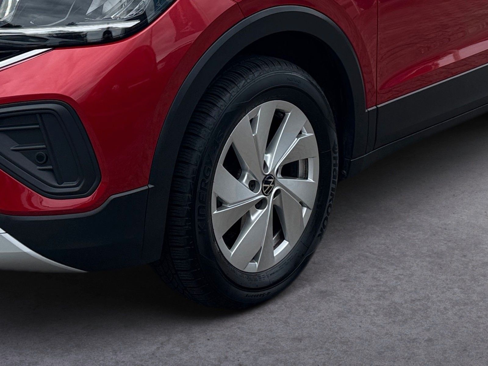 Fahrzeugabbildung Volkswagen T-Cross 1.0 TSI Life