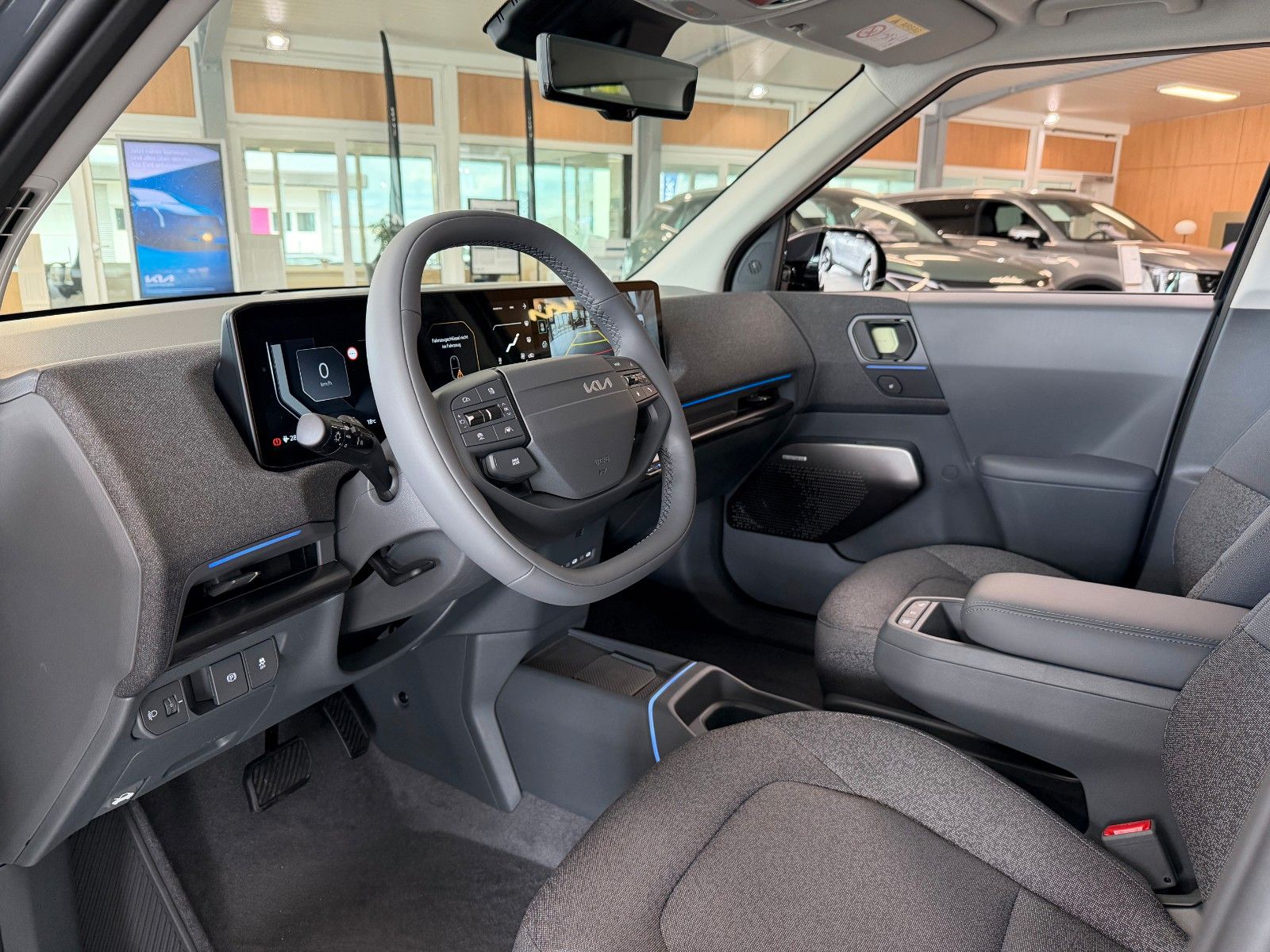 Fahrzeugabbildung Kia EV2 42.2 4S EARTH WIC 22AC TEC DWP DES