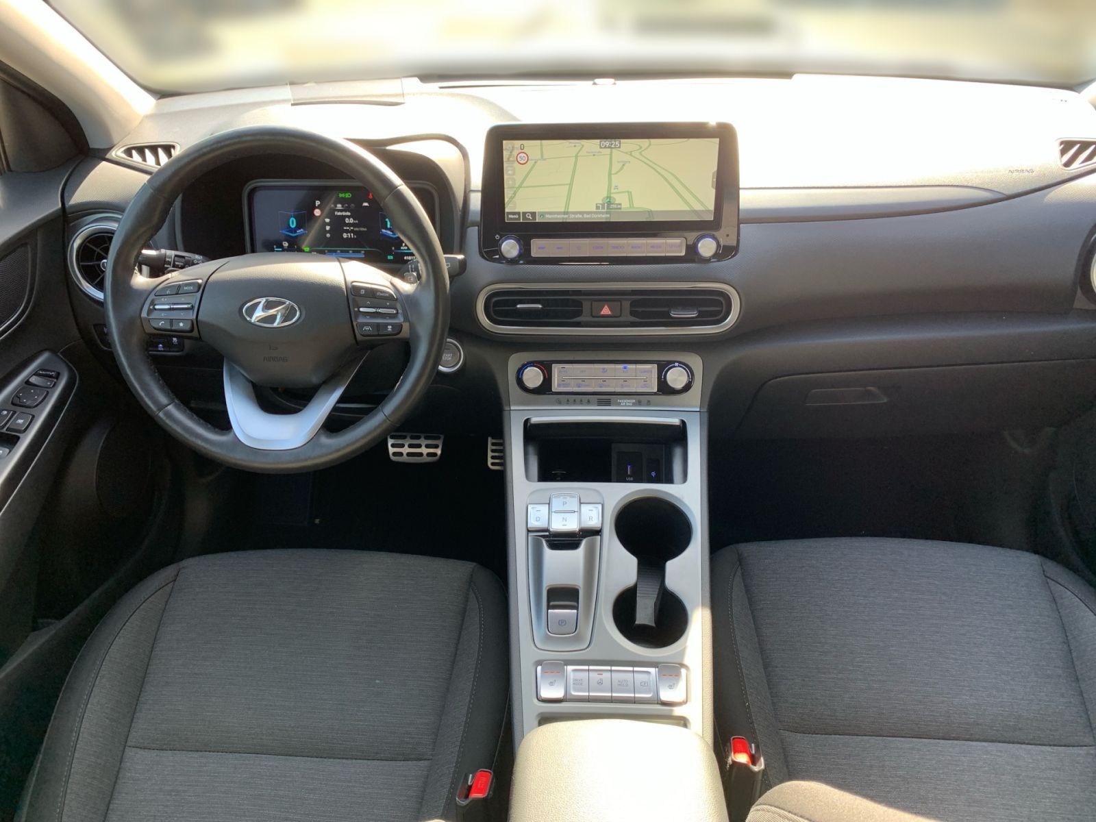 Fahrzeugabbildung Hyundai KONA Elektro 64 kWh PRIME-Paket