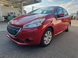 Peugeot 208 Active Sehr Gepflegt,Klima,Navi,TÜV 10/2027 - Peugeot 208 in Augsburg