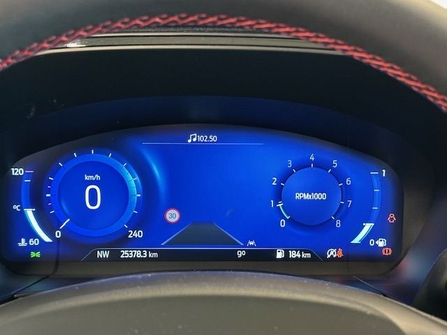 Fahrzeugabbildung Ford Kuga ST-Line X 1.5 EcoBoost EU6d