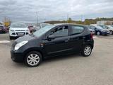 Suzuki Alto Basis - Suzuki Alto: Kleinwagen