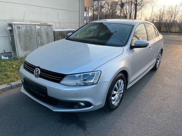 Volkswagen Jetta VI Comfortline*Klimaautomatik*SHZ*PDC*