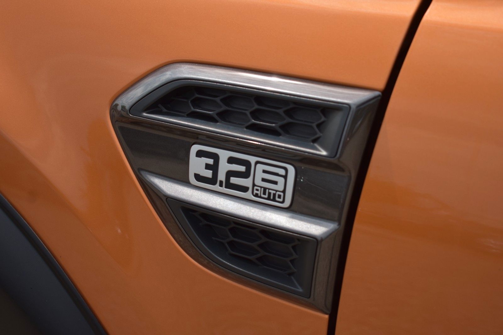 Fahrzeugabbildung Ford Ranger Wildtrak Doppelkabine 4x4 Automatik