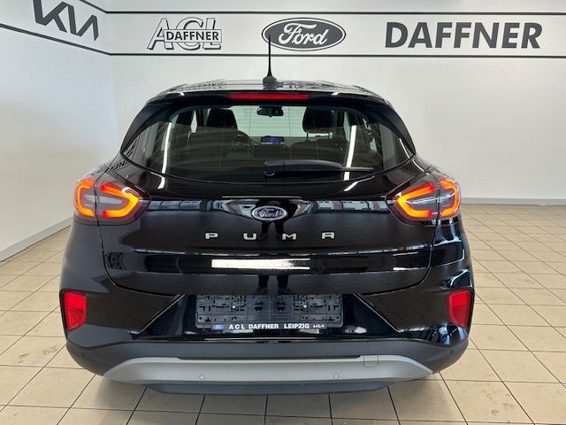 Fahrzeugabbildung Ford Puma Titanium VerkehrszeichenERK Kamera Tempomat
