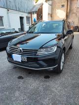 Volkswagen Touareg 3.0 V6 TDI SCR Exclusive BMT Terrain... - VW Touareg von privat