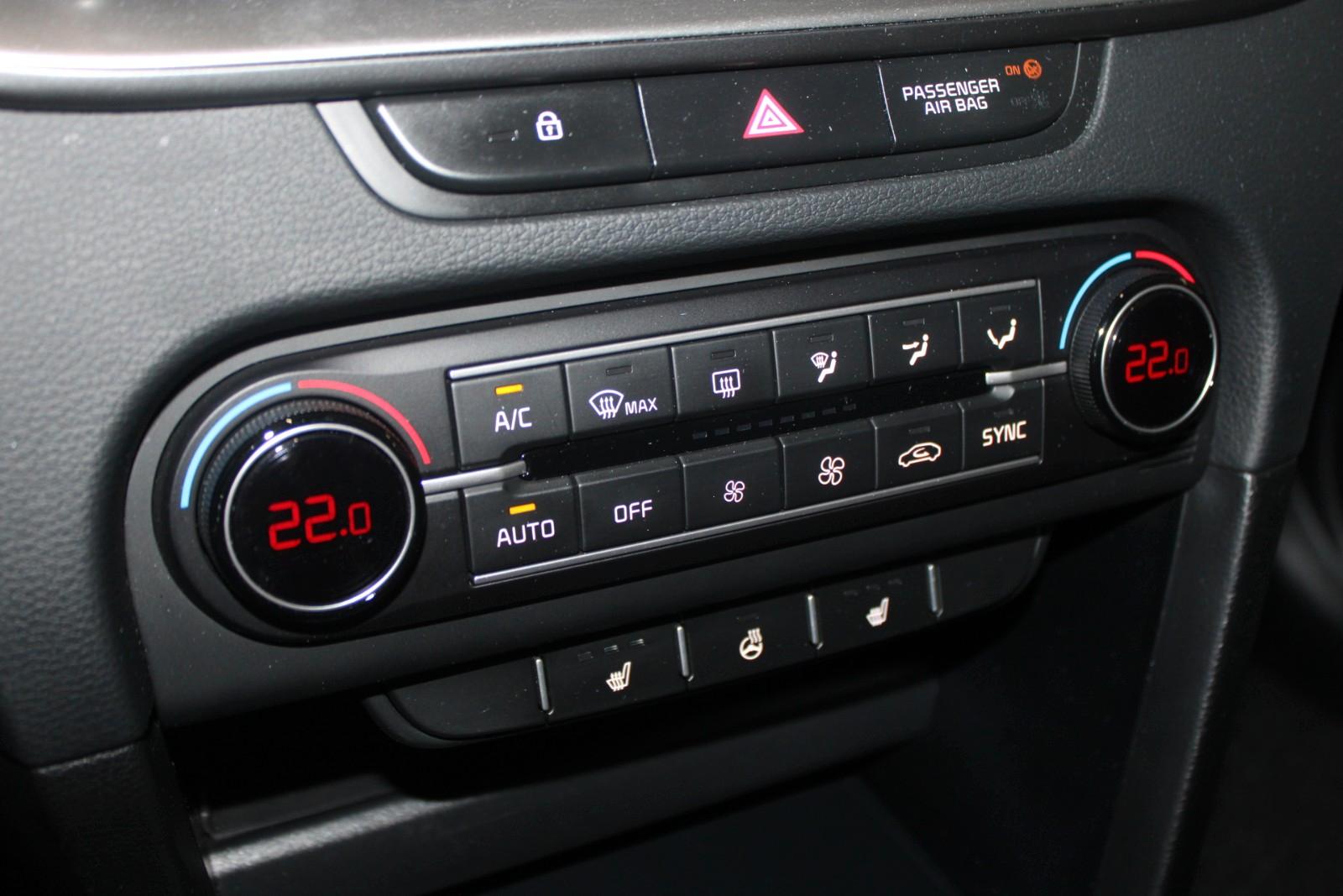 Kia cee'd SW Prestige SHZ LHZ Tempomat Kamera uvm.
