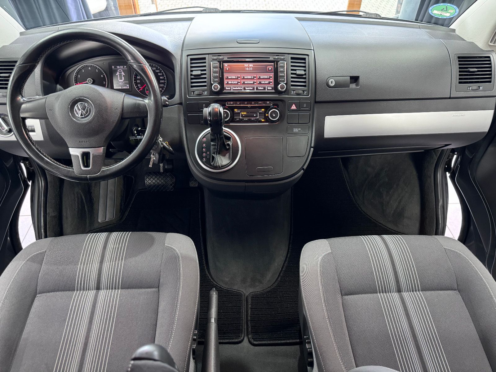 Fahrzeugabbildung Volkswagen T5 Multivan Comfortline 4Motion*XENON*NAVI*AHK*