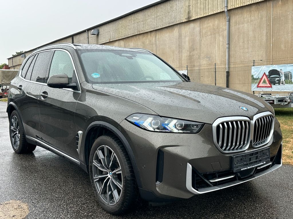 Image of BMW X5