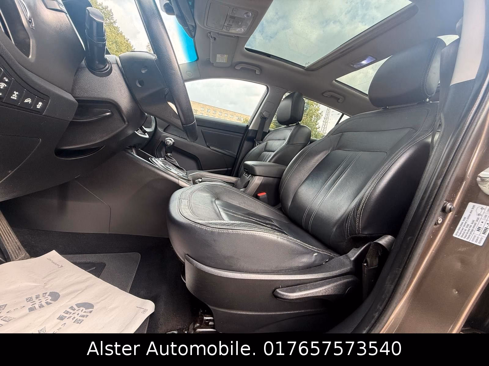 Kia Sportage Spirit 4WD,Automatik,Panorama,leder,Nav