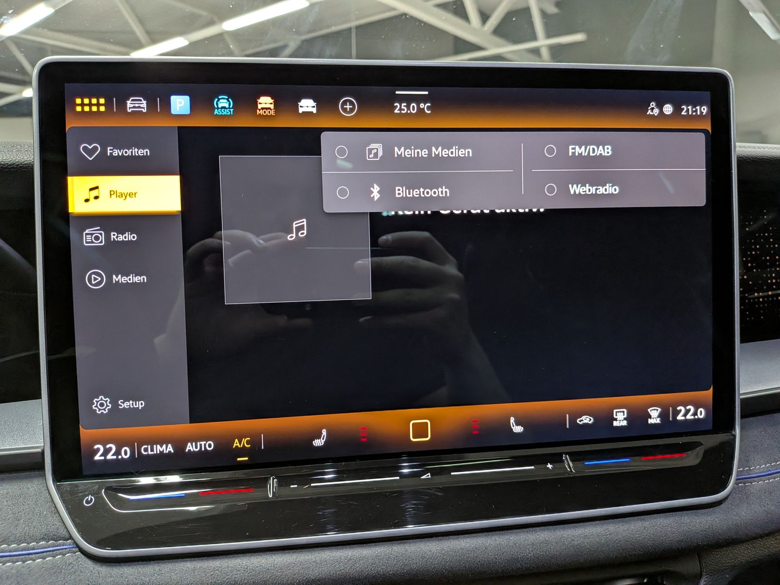 Fahrzeugabbildung Volkswagen Tayron 2.0TDI 4M R-Line Launch Pano Black AHK 20