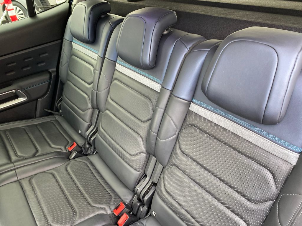 Fahrzeugabbildung Citroën C5 Aircross Hybrid 225 Automatik SHINE PACK*Lede