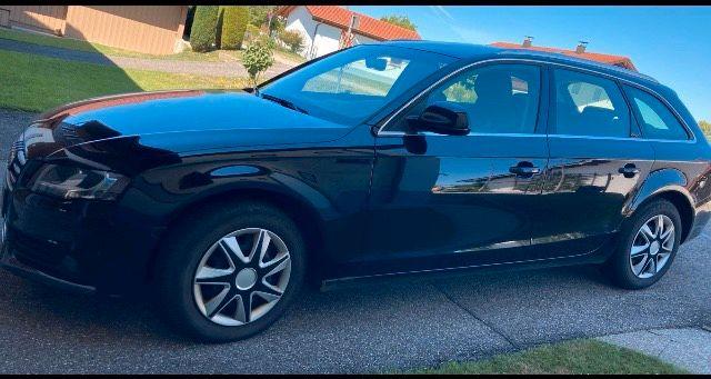 Audi A4 2009 — engine 160 HP (118kW)