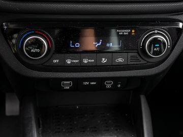 Hyundai i10 1.0 Trend Kamera Navi Spurhalteassistent