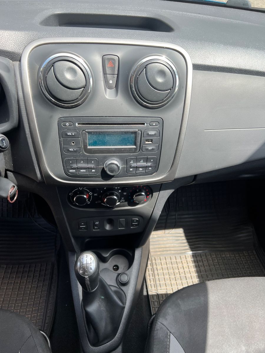 Fahrzeugabbildung Dacia Sandero II Stepway Prestige