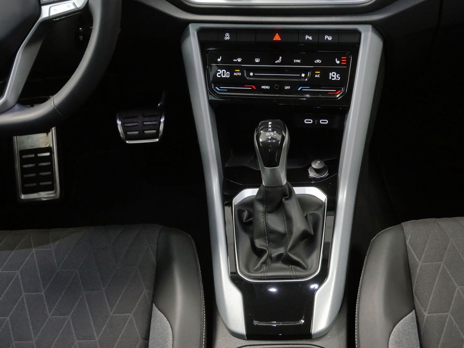 Volkswagen T-Roc - Bild 7