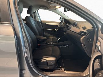 BMW X2 - 10