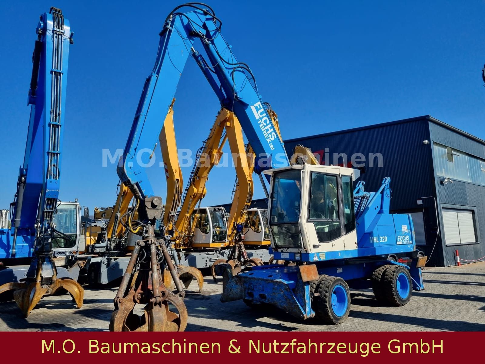 Fahrzeugabbildung Fuchs Terex MHL 320 / Polyp/ Liftkabine