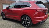 Volkswagen Touareg R-Line, 22Z, nahezu voll, Garantie - rote Volkswagen Touareg