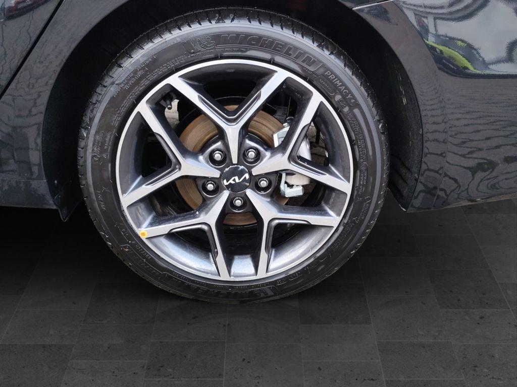 Kia Ceed SW 1.5 AT  Spirit -S- LED