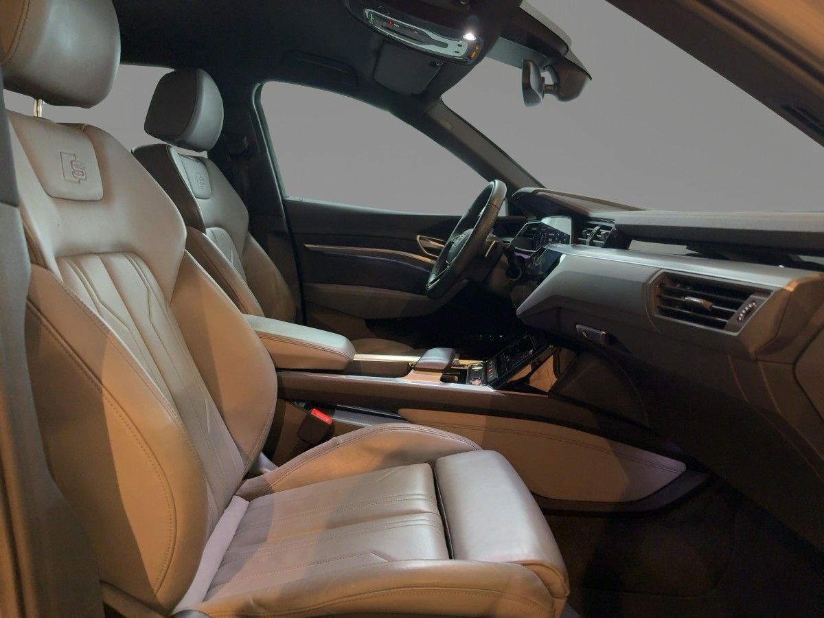 Audi e-tron - Bild 11