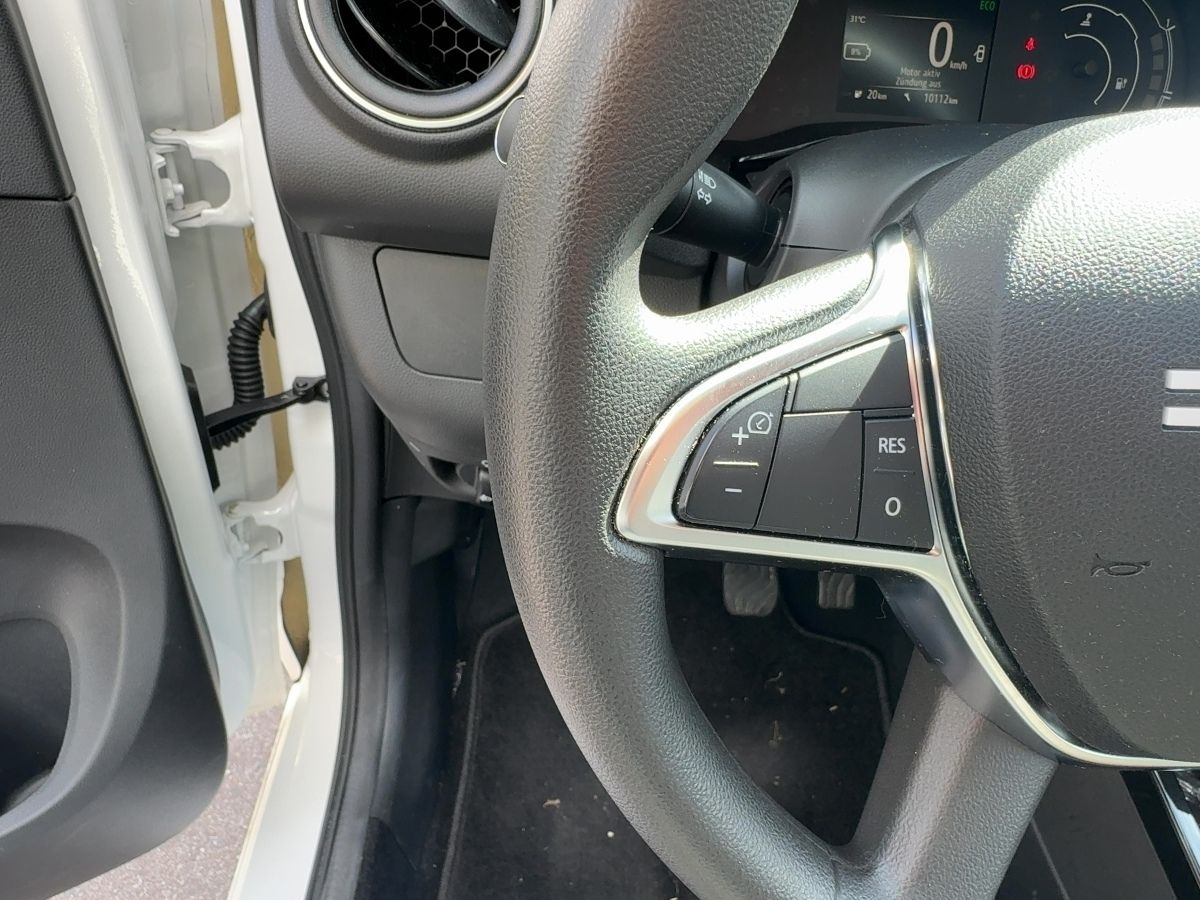 Fahrzeugabbildung Dacia Spring Essential 45 Klima Bluetooth