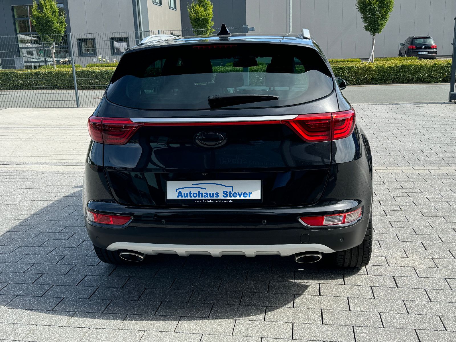 Fahrzeugabbildung Kia Sportage GT-Line 4WD,Navi,Leder,Sitzh,Kamera v+h