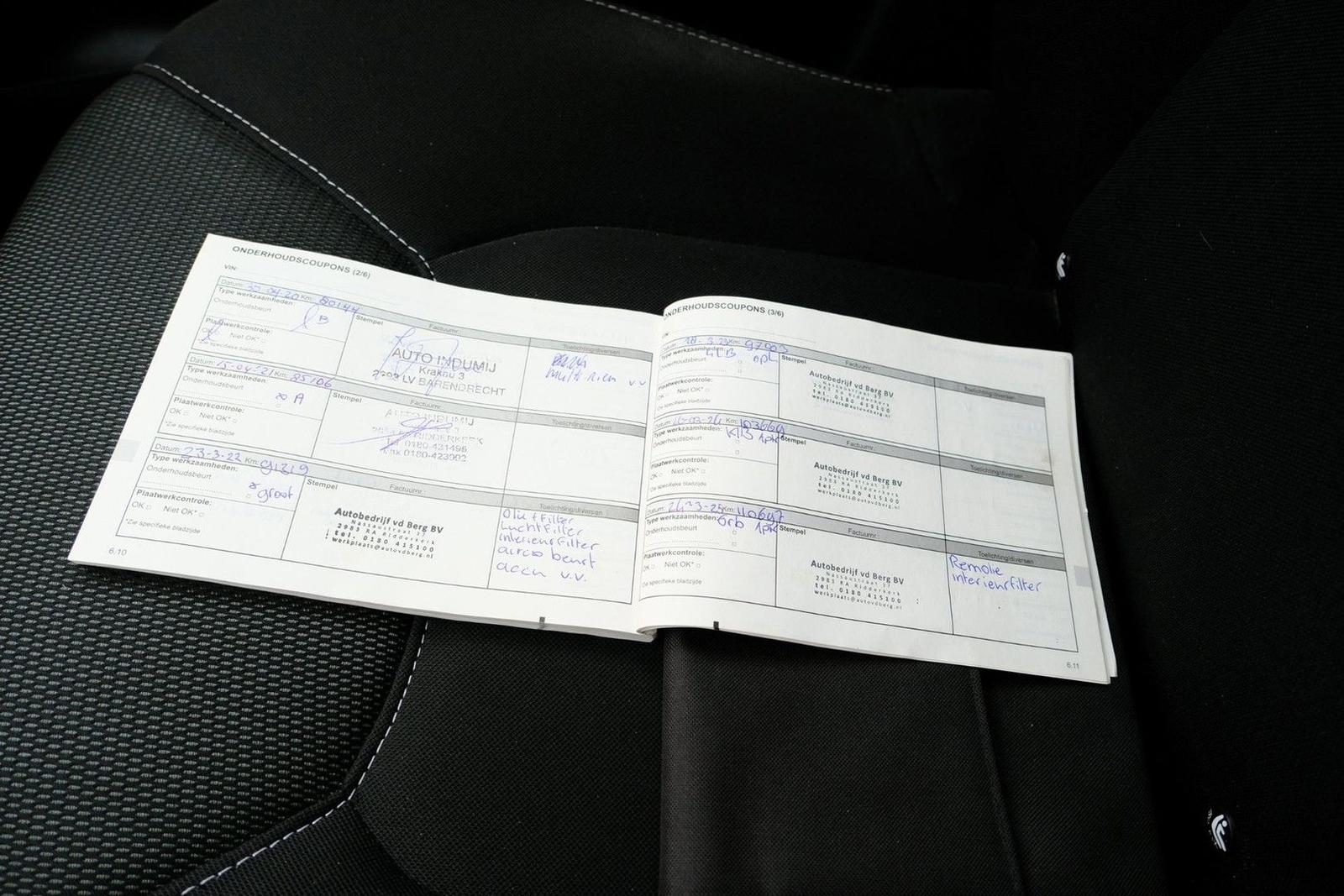 Renault Clio 2014 — photo 22