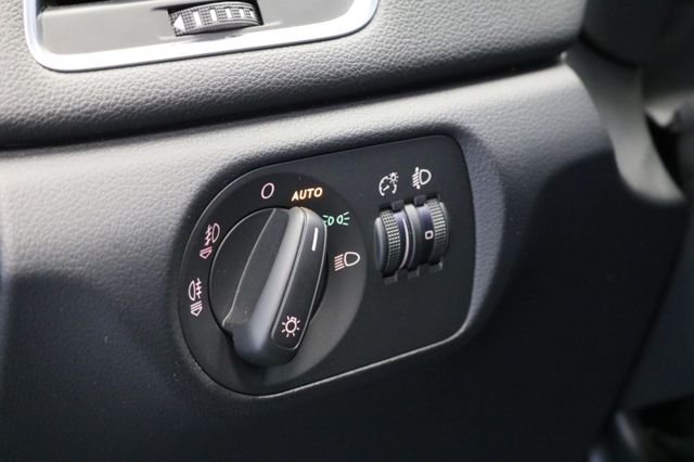 Q3 1.4 TFSI/NAVI/PDC/SCHECKHAFT/BT – Vorschau 12