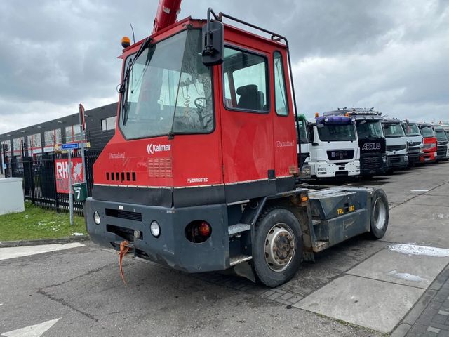 Autres Kalmar TRL182A 4X4 - 4.585 HOURS + PTO HYDRAULIC