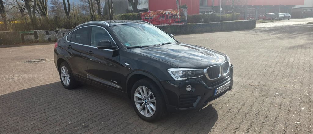 Image of BMW X4