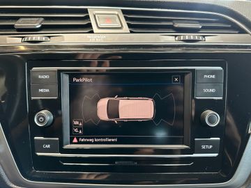 MYAUTOCENTER – Gebraucht- und Jahreswagen mit Werkstattservice in Pfaffenhofen Volkswagen Touran *1.HAND*Tempo*Klima*AHK*PDC*