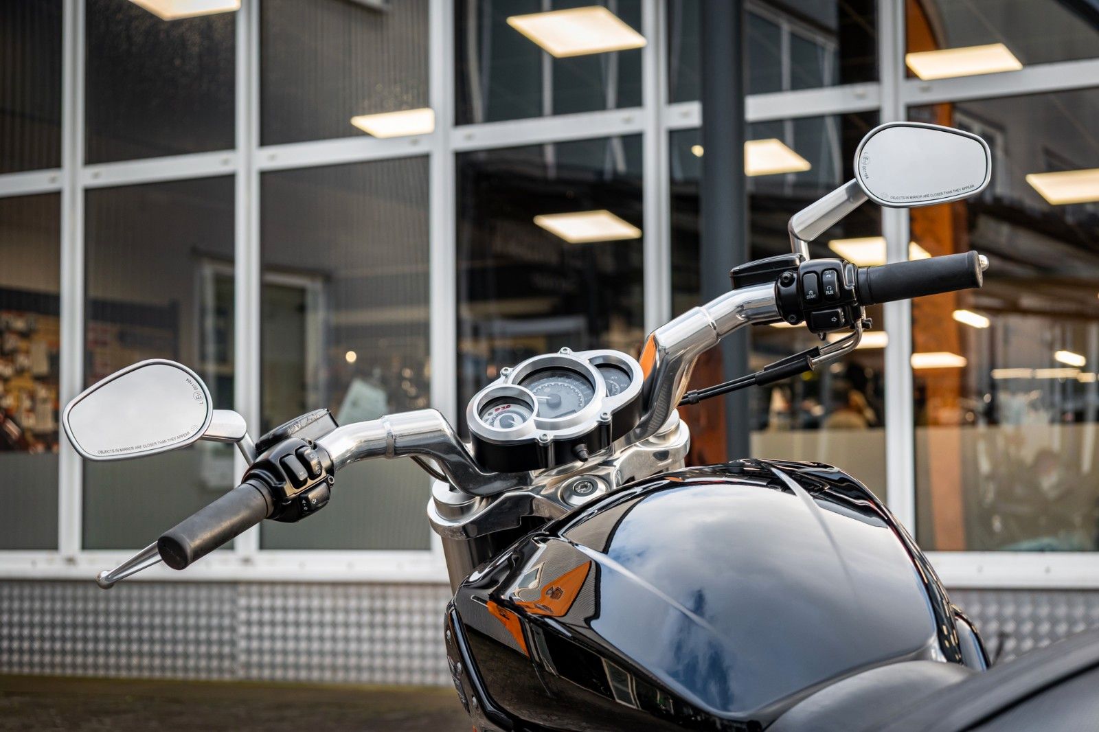 Fahrzeugabbildung Harley-Davidson VRSCF V-Rod Muscle 1250 - 240er Reifen