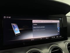 MERCEDES-BENZ E 350d / 4x4 / 1.HAND/ PANO / GARANTIE / LED / MERCEDES-BENZ E 350d / 4x4 / 1.HAND/ PANO / GARANTIE / LED /