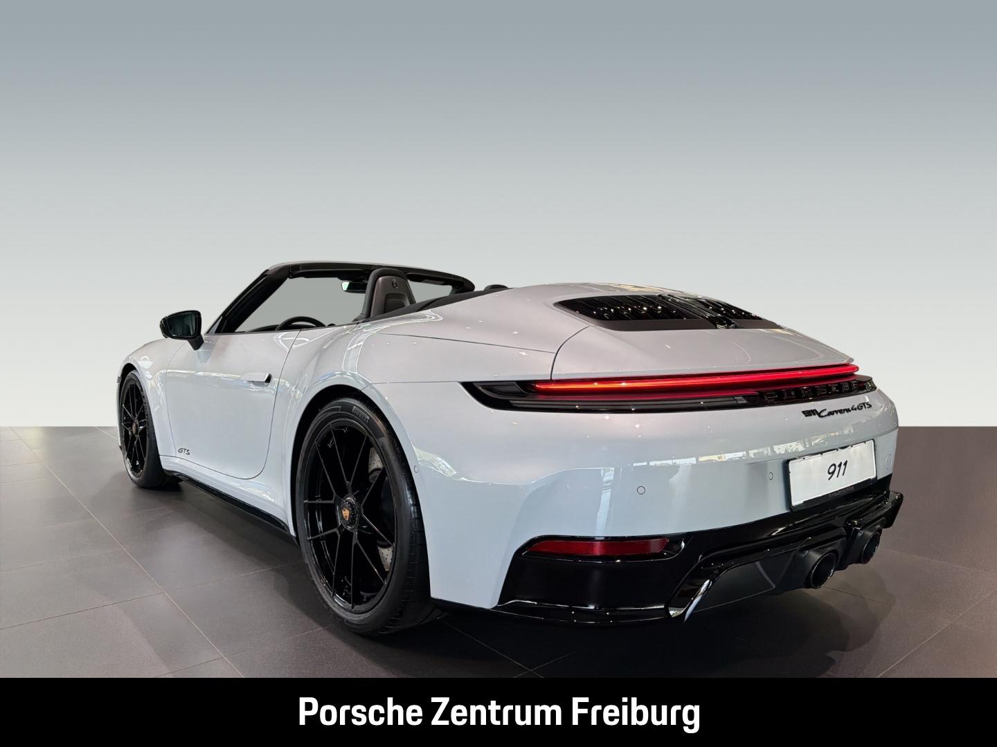 Porsche 992 911 Carrera 4 GTS Cabriolet LiftsystemVA LED