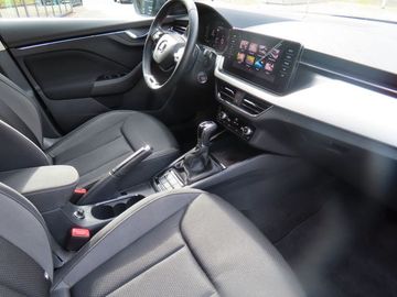 Fotografie 7 des Skoda KAMIQ Tour 1.5 DSG NAVI AHK