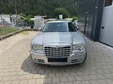 Chrysler 300C Touring 3.5 AWD - Chrysler 300C: Allradantrieb