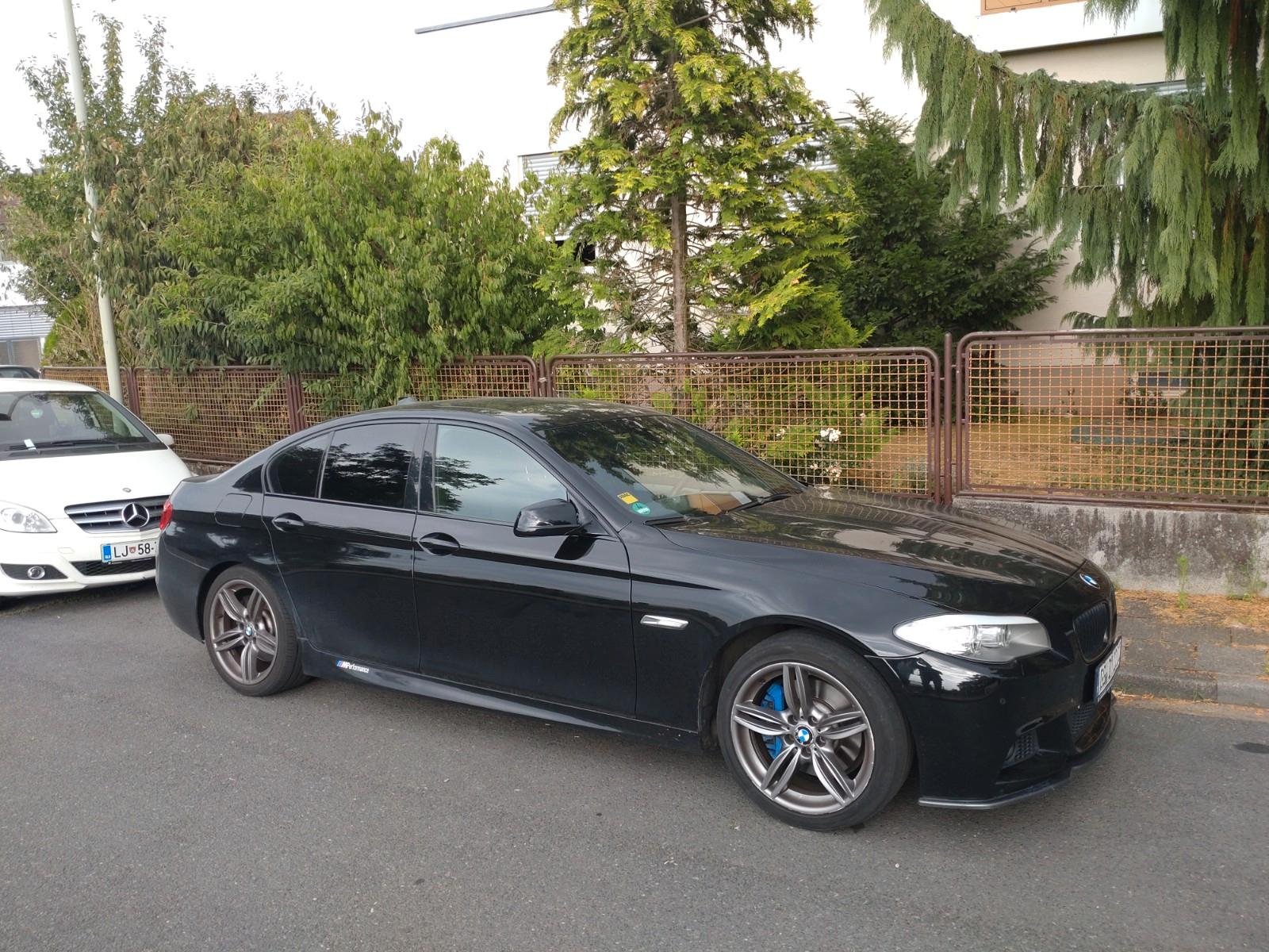 BMW 530d M-Performance, guter Zustand, 8fach, SD, NR