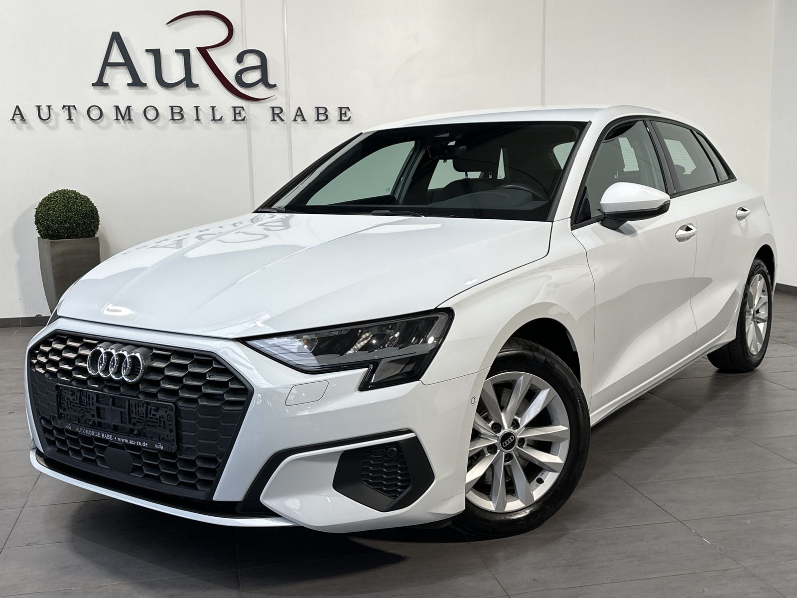 Fahrzeugabbildung Audi A3 35 TDI Sportback NAV+ACC+CARPLAY+VCOCKPIT+PP