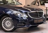 Mercedes-Benz E 300 Limousine BlueTec Aut./LED/AHK/Navi/BT - Mercedes-Benz E-Klasse mit Diesel-Antrieb: Automatik