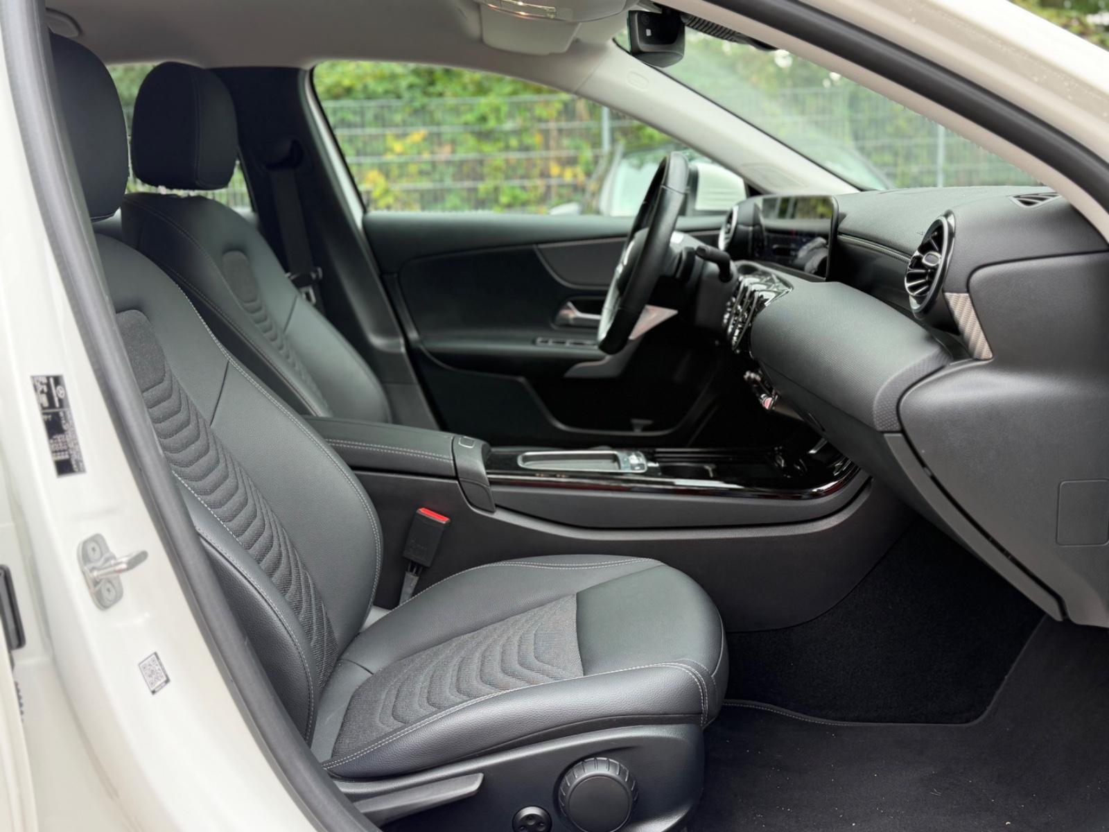 Mercedes-Benz A-Class A180d*AUTOMATIK*MULTIBEAM-LED*CARPLAY+NAVI*, миниатюра 20