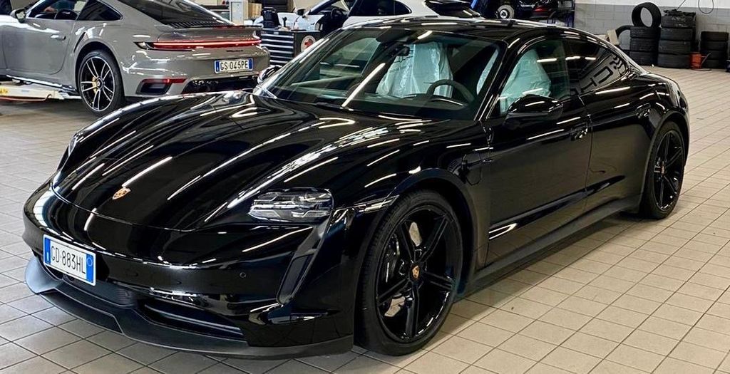 Image of Porsche Taycan