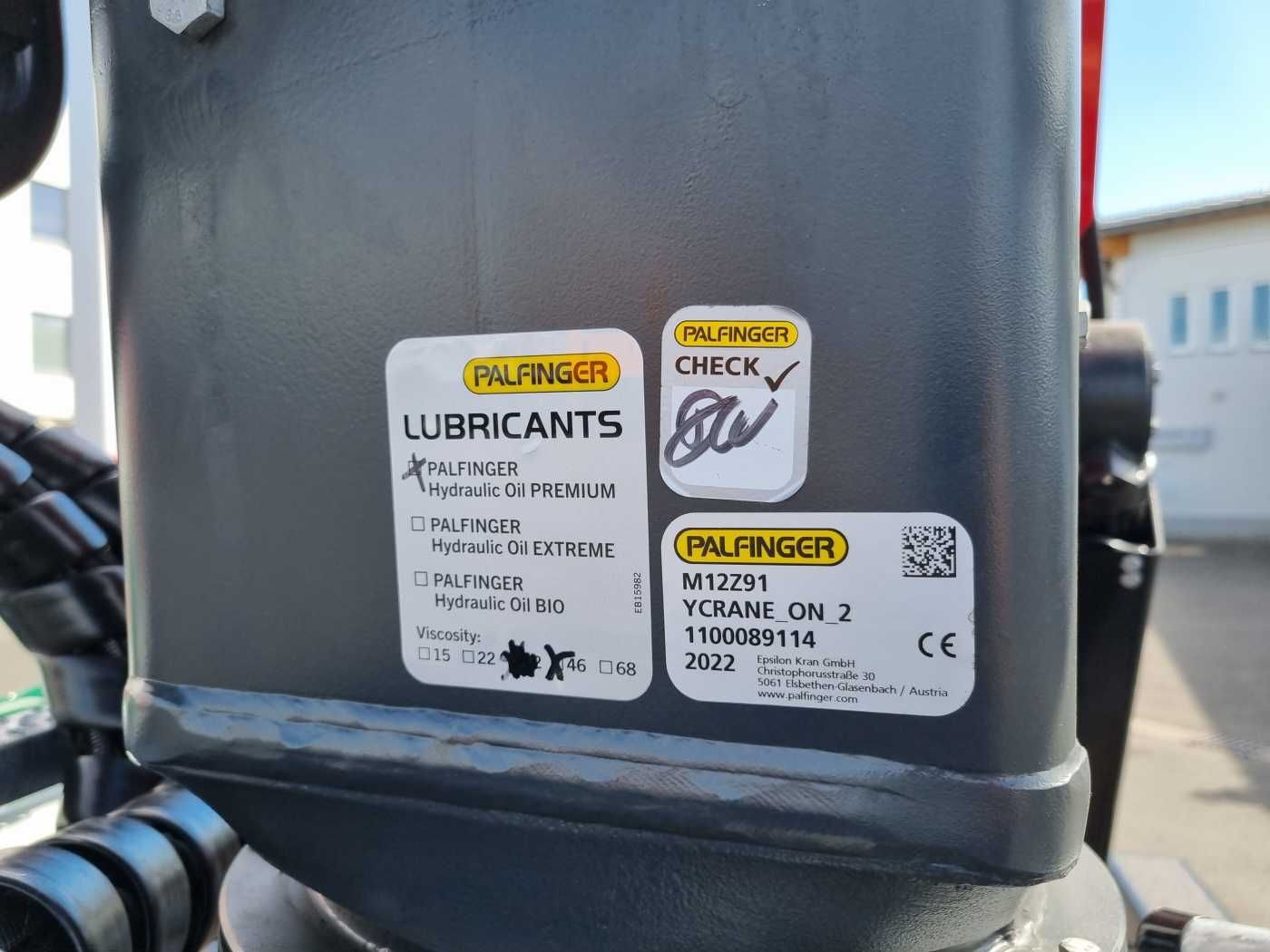 Fahrzeugabbildung Iveco X-Way AS300X57 Z/P HR ON+ 6x4 (6x6 Hi Traction)