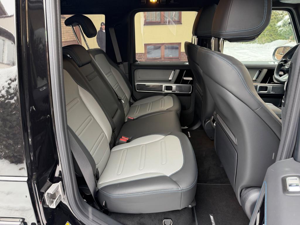 Mercedes-Benz G 580 10