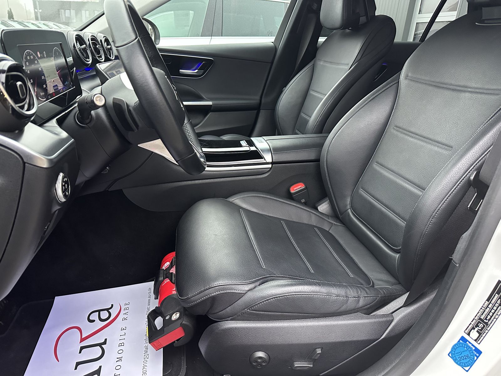 Fahrzeugabbildung Mercedes-Benz C 300d T Avantgarde NAV+LED+DISTRONIC+HUD+KAMERA